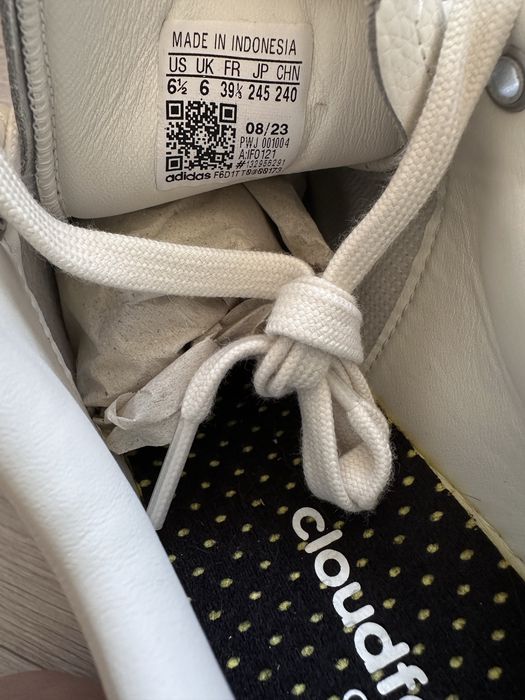 Buty Adidas Adventage Premium