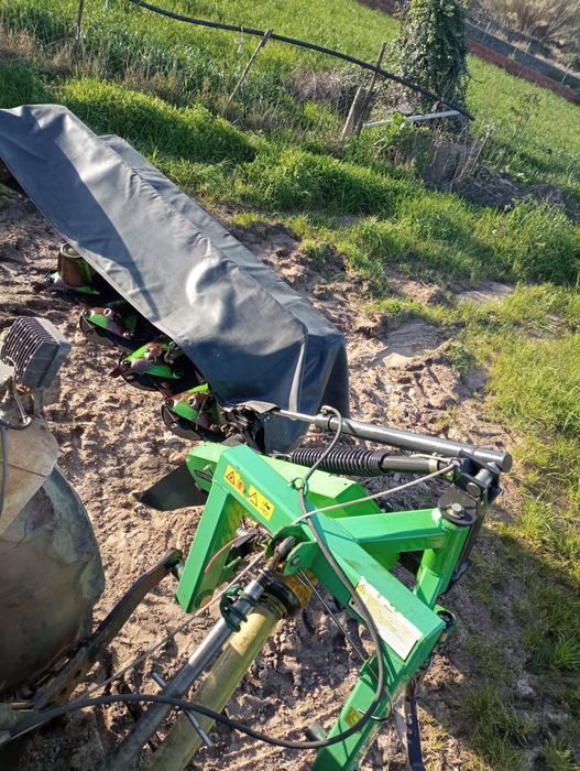 Gadanheira VICON cm1700