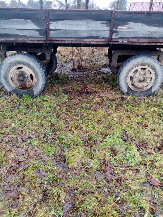 Причіп зіловський