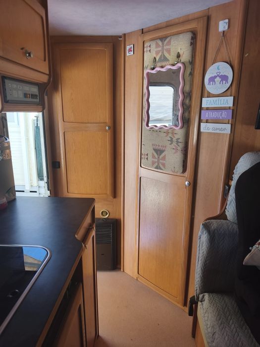 Alugo autocaravana 6 pessoas