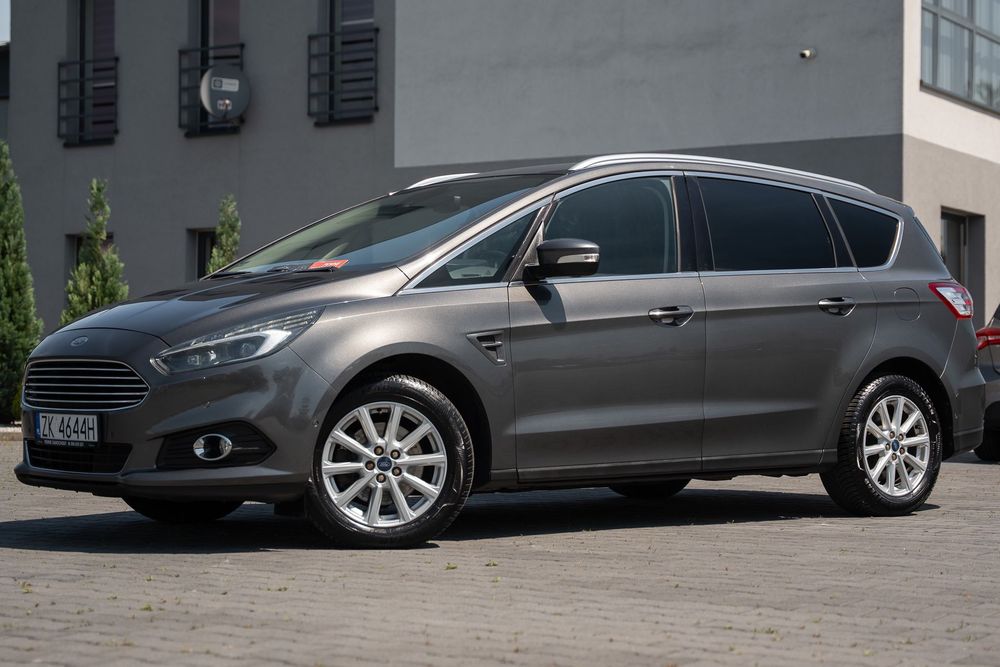 Ford S-Max
