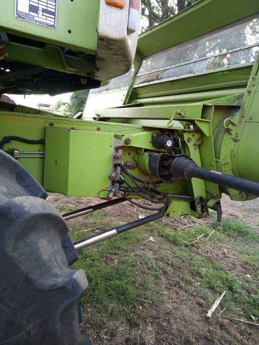 Комбайн Claas Medion 2008