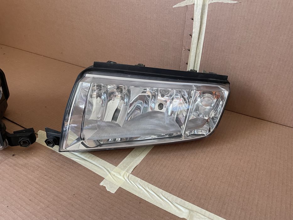 Фари skoda fabia 6Y