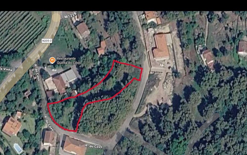Terreno para construção com 2.935,40 m²