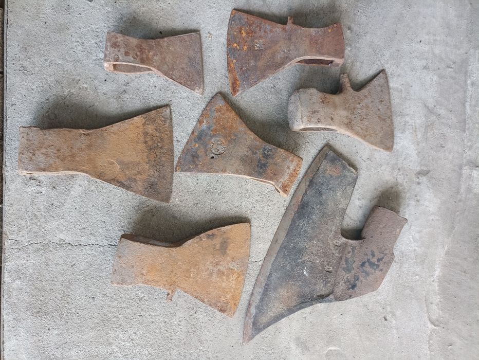Продам топори,сокири,Зик У-7,патьос.