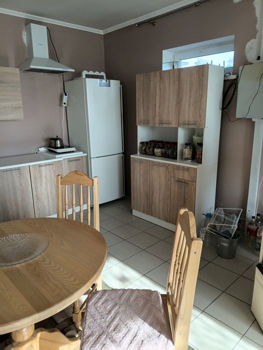 Продаю будинок який знаходиться в 10 км від міста Луцька