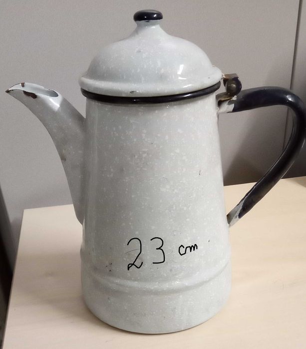 Esmaltes, muito antigos, desde 15€