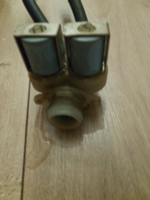 beko wre6511bww przyłącze do wody z elektrozaworami
