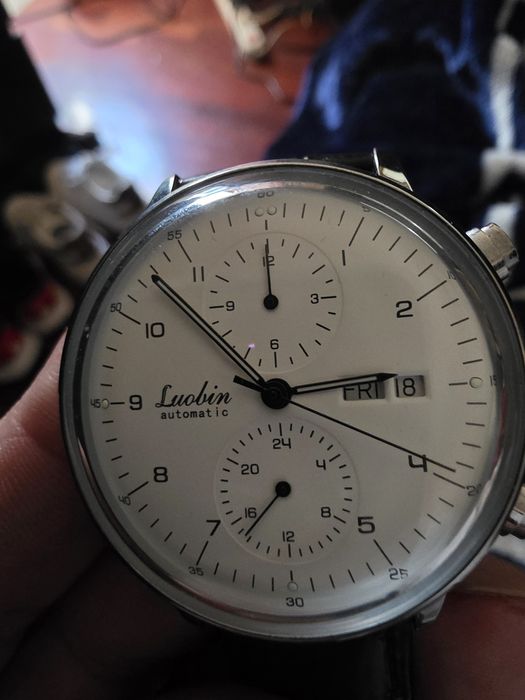 Relógio automático