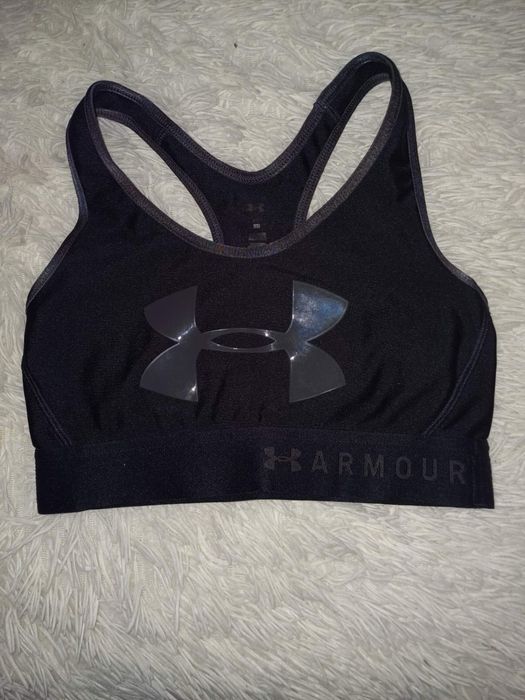 Продам топ Under Amour б/у в ідеальному стані