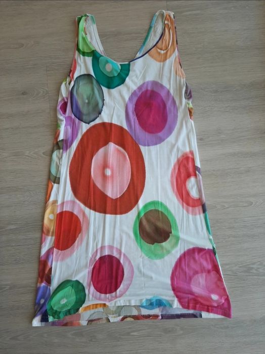 Vestido colorido de algodão M