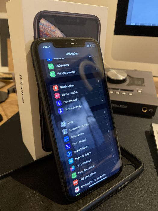 iPhone XR 128gb - Preto ( em excelente estado )