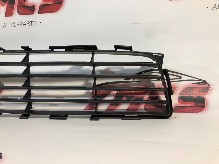 Grelha Parachoques TOYOTA AURIS E15 ORIGINAL