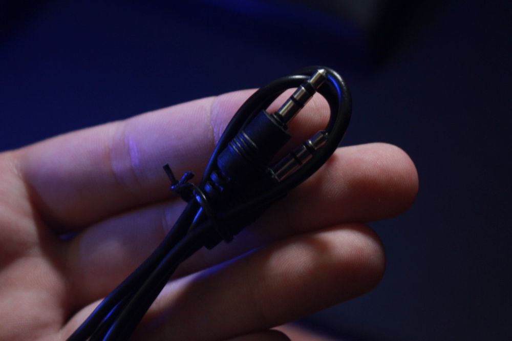 Переходник с HDMI на VGA