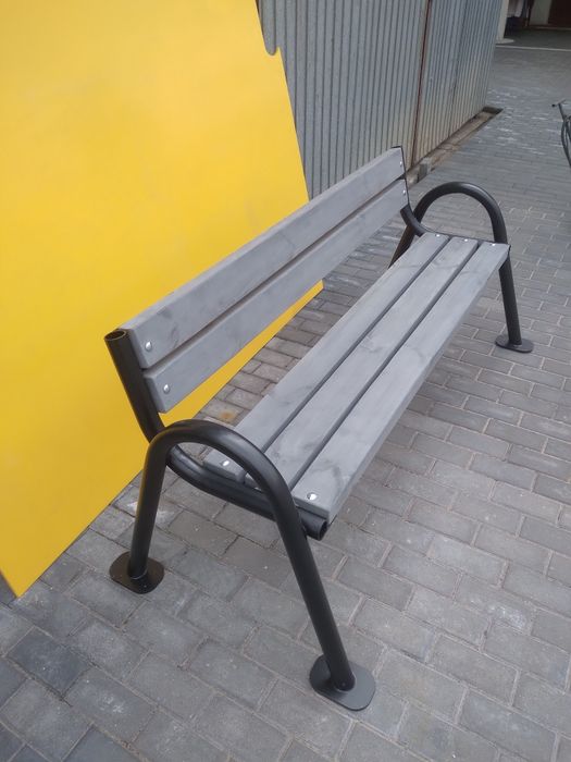 Ławki na place zabaw