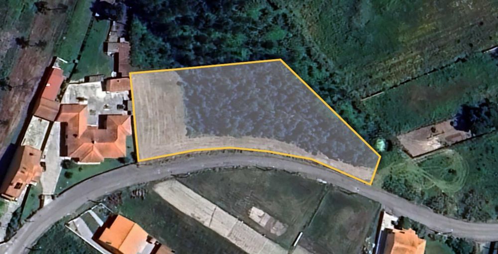 Terreno urbano para construção