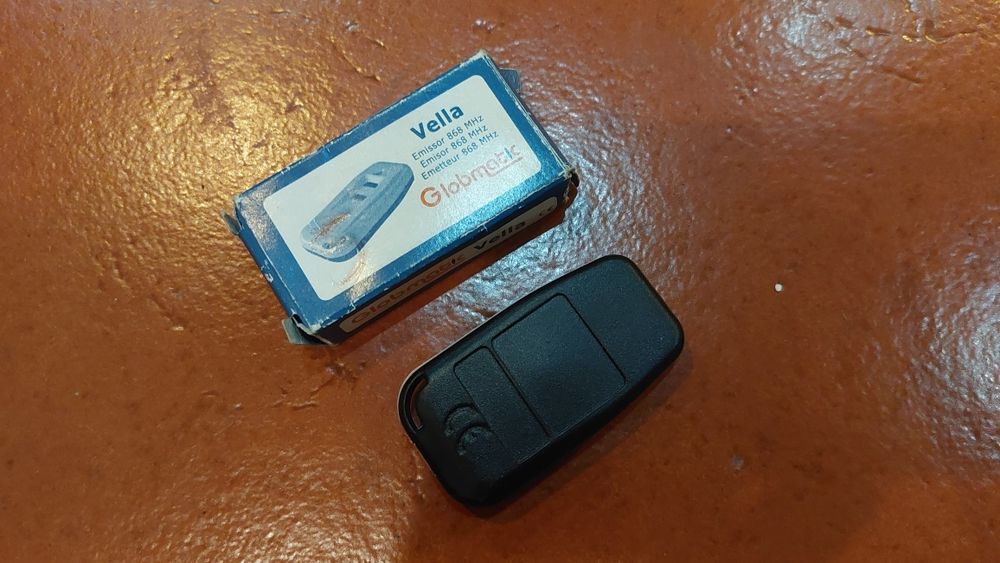 Vella Globmatic 2-Channel Remote Control, 868 MHz64740217287938121