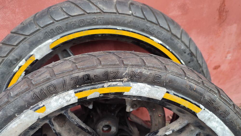 Мотошини з дисками в зборі 110/70/r17