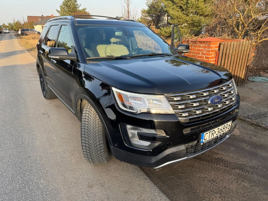 Ford Explorer do sprzedania zadbany Explorer w bardzo dobrym stanie technicznym