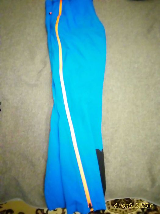 Продам горнолыжные штаны ZIENER 52 размера.