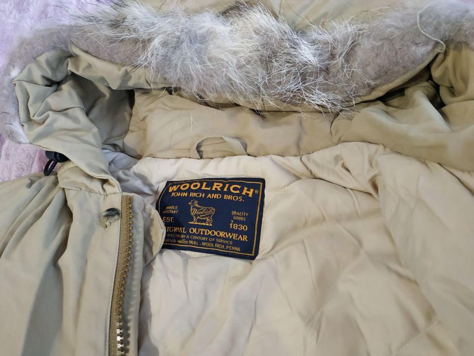 Зимова куртка розмір L