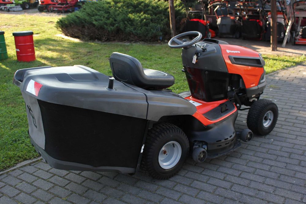 Husqvarna TC142T Tc 142 T TRAKTOREK Kosiarka