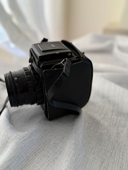 Kowa Super 66 + Lente 85mm f2.8