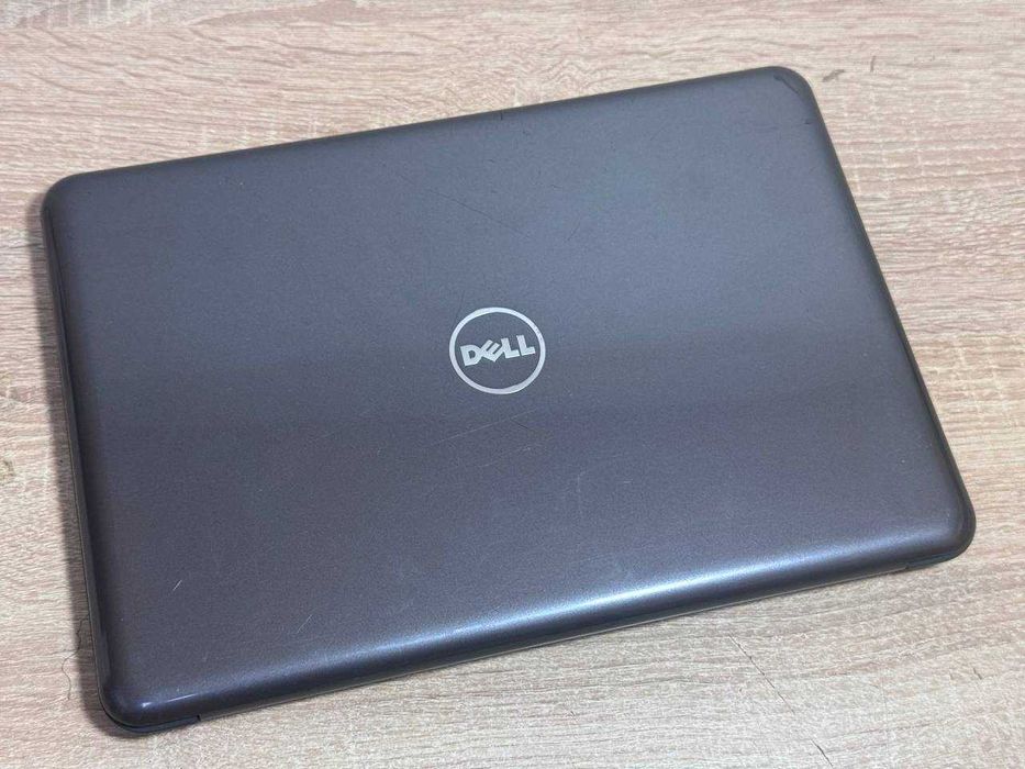 Dell Latitude 3380 14″ HD / 4-16GB RAM / 128-256GB SSD / Windows 10