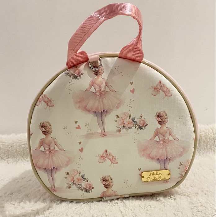 Mochila infantil e lancheira