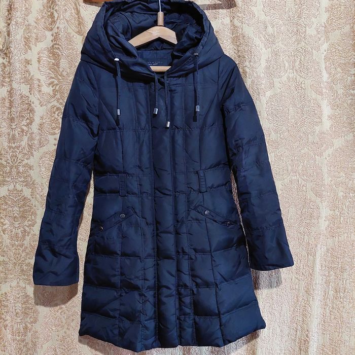 Пуховик чорний жіночий zara. Розмір 46-48