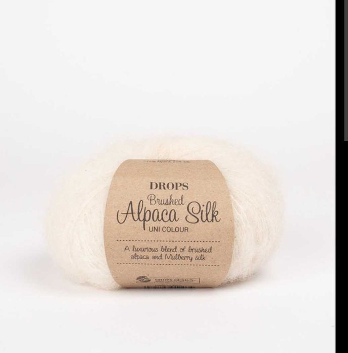 Sweterek ręcznie zrobiony na drutach