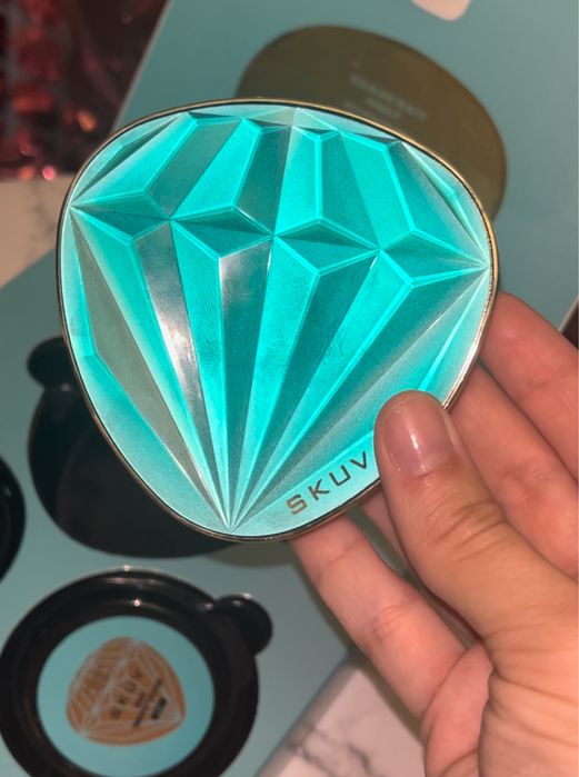 ОПТ/ Топовий діамантовий кушон для обличчя Skuv + 2 змінні рефіли
