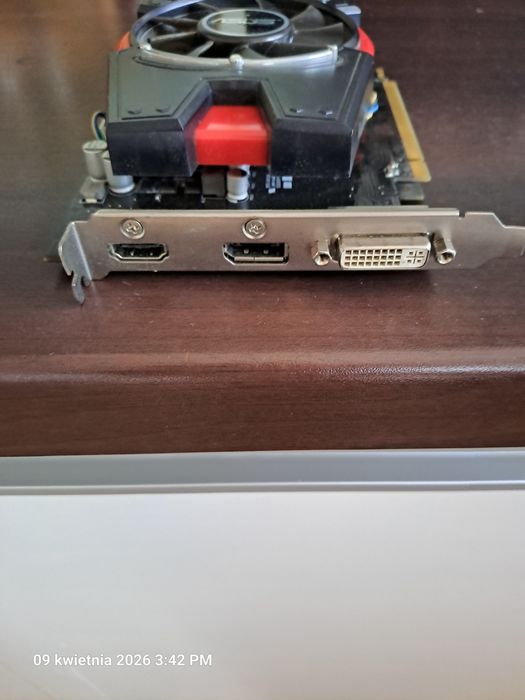 Odsprzedam kartę graficzną Asus