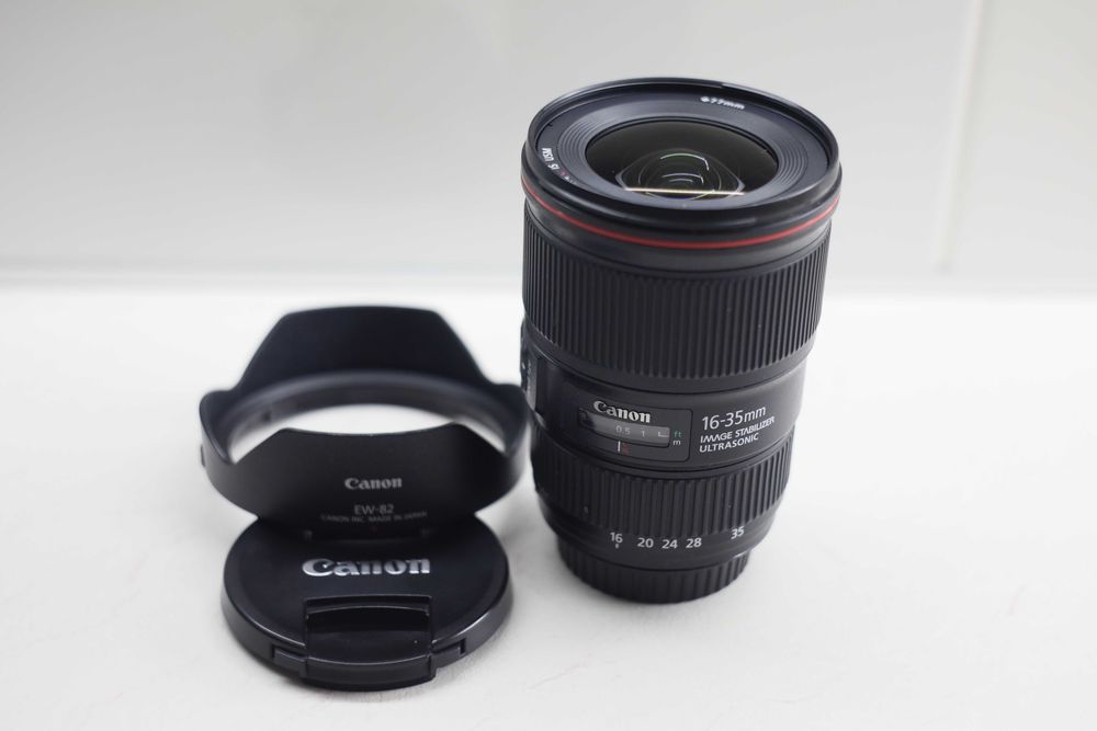 Объектив Canon EF 16-35mm f/4L IS USM