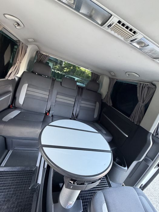 Volkswagen Multivan 7-osobowy do wynajęcia