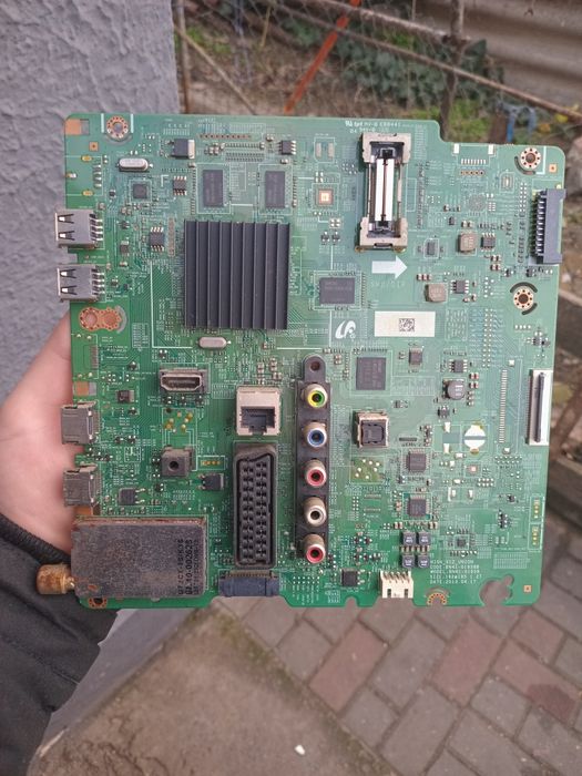 Телевізор Samsung UE-39F5500