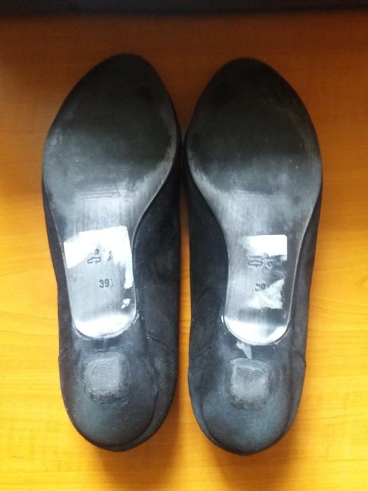 Sapato preto camurça HELLIUS Tam. 39