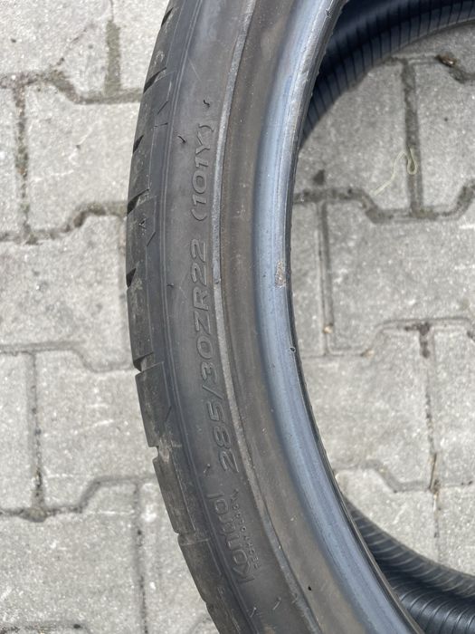 Opona 285/30 22”