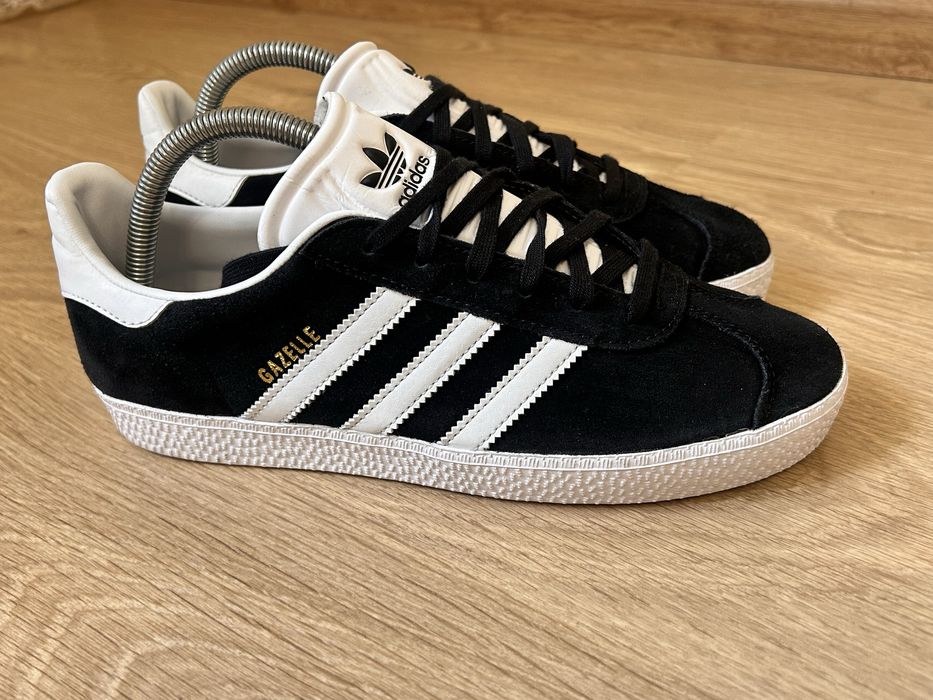 Жіночі кросівки білі кросівки Adidas Gazelle Originals BB5476