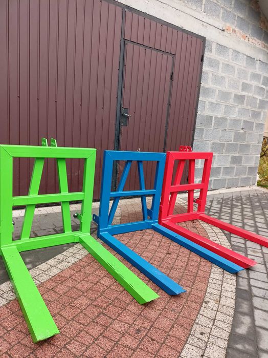 Paleciak na tył ciągnika widły do palet skrzyniopalet Podnośnik DOWÓZ