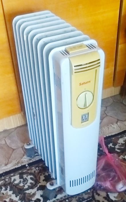 Продам масляный радиатор "SATURN ST-1252" в отличном состоянии 2000W.