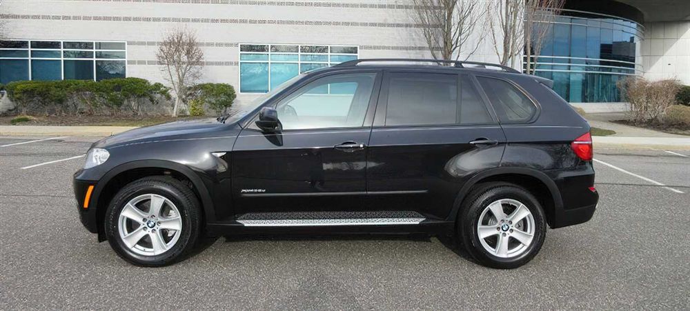 BMW X5 xDrive35d      2012
