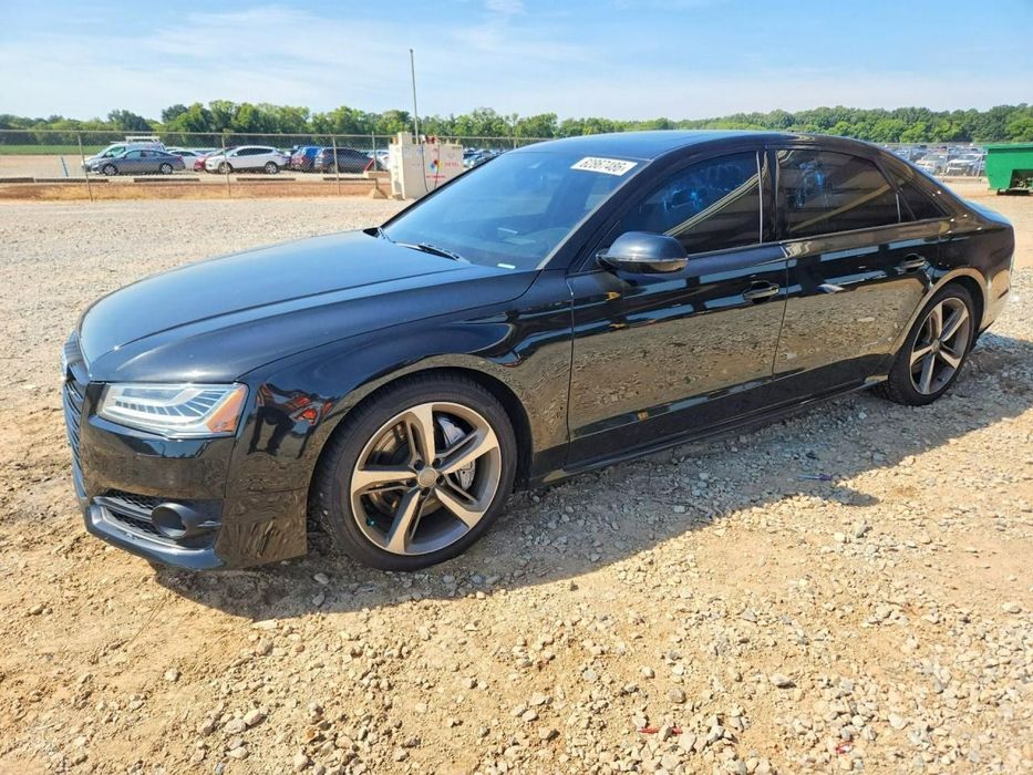 Audi A8 A8 L / Quattro / 4.0. V8