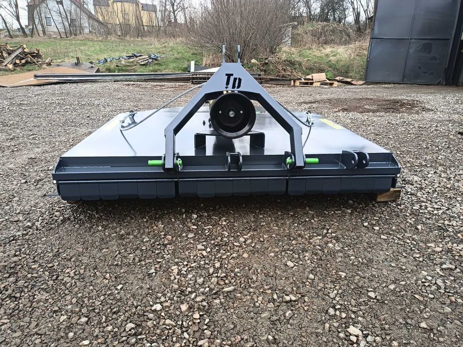 Mulczer, rozdrabniacz, kosiarko rozdrabniacz, kosiarka sadownicza