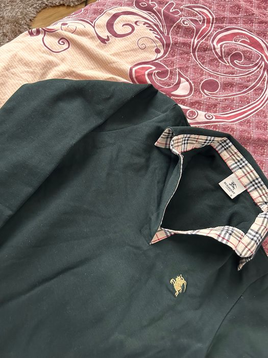 Темно-зелена кофта burberry