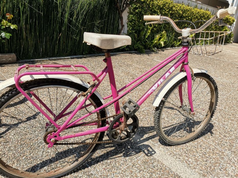 Bicicleta mulher antiga