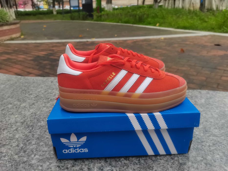 Trampki  adidas Gazelle Bold 38