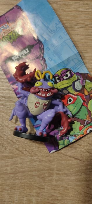Іграшки/фігурки з серії Черепашки ніндзя
