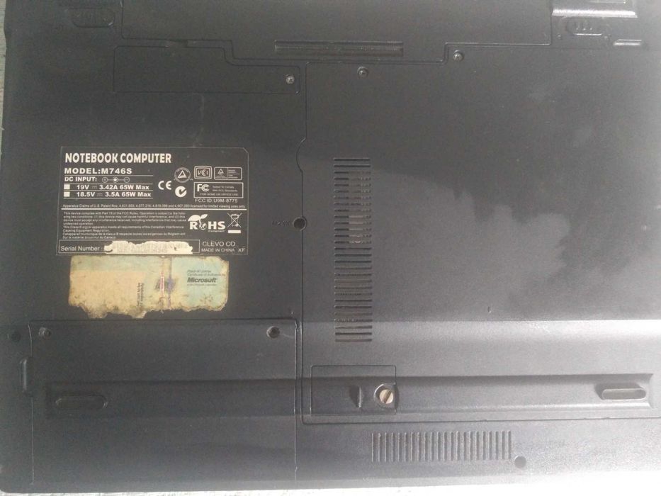 Portátil insys m 746 s