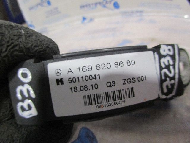 Amplificador de antena MERCEDES-BENZ Classe B (W245)
